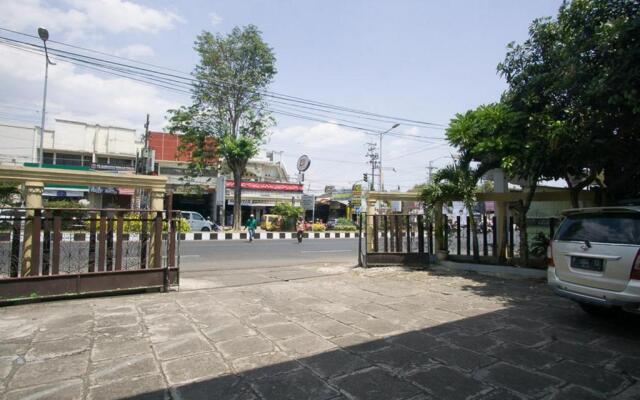 RedDoorz Syariah @ Jalan Gajah Mada