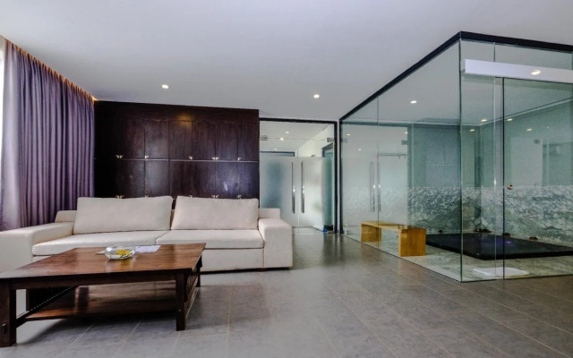 Saint Simeon Resort & Spa