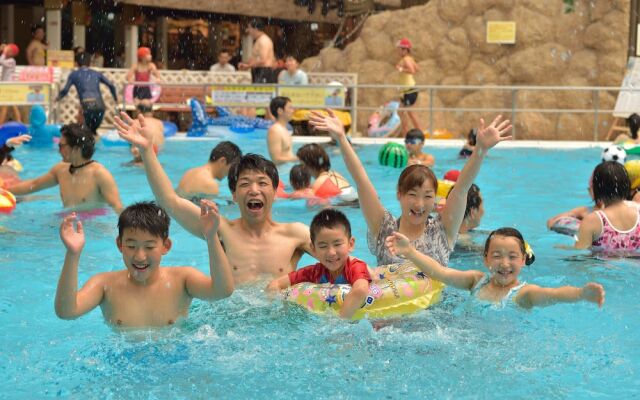 Spa Resort Hawaiians ViR Port