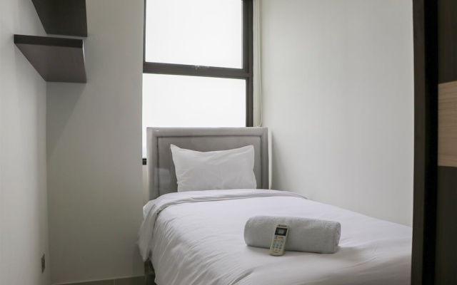 Comfort And Cozy Stay 2Br At 29Th Floor Transpark Cibubur Apartment – Guest Rooms – Depok