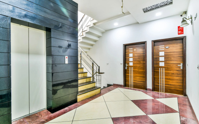 FabHotel Aman Residency