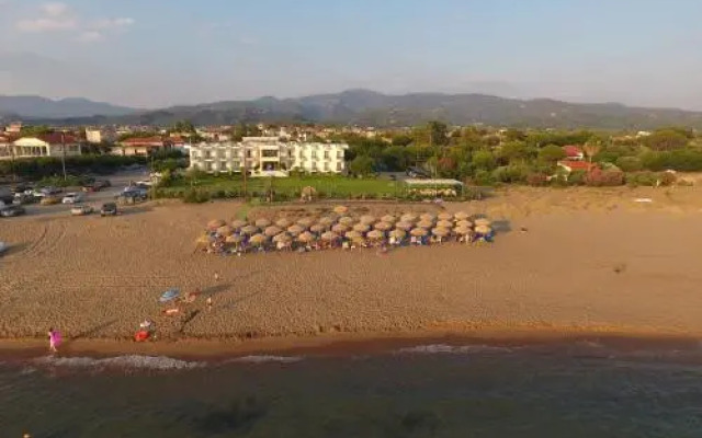 Ostria Hotel Kakovatos Beach