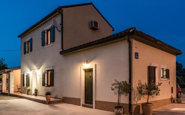 Holiday Home Casa Luigia