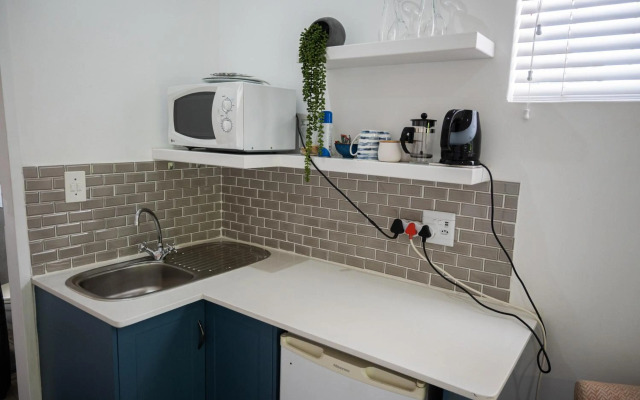 Kelkiewyn Waterkloof Guesthouse