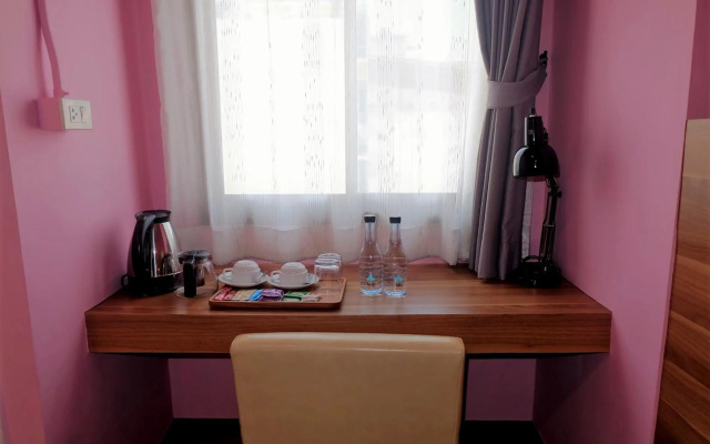 Siri Oriental Bangkok Hotel