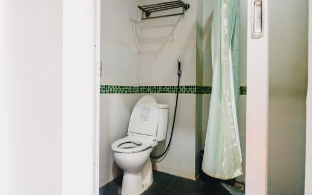 RedDoorz Plus near Cambridge City Square