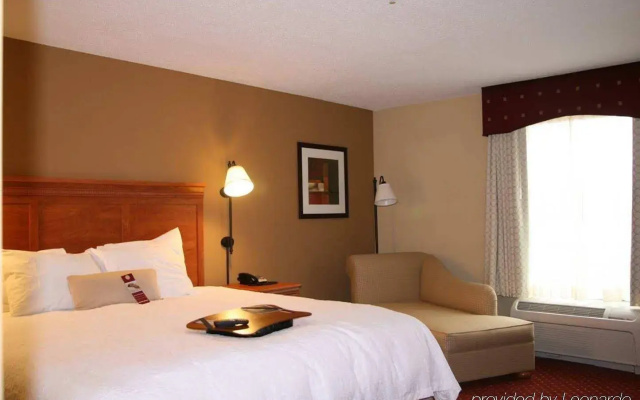 Hampton Inn St. Louis - Columbia