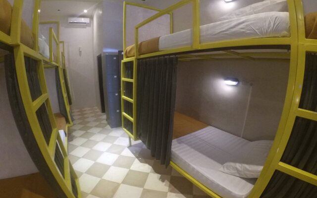 Bedplus Backpacker Seminyak