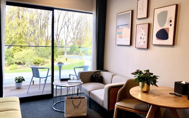 Whitewood Suites Inner City Luxury Apartments