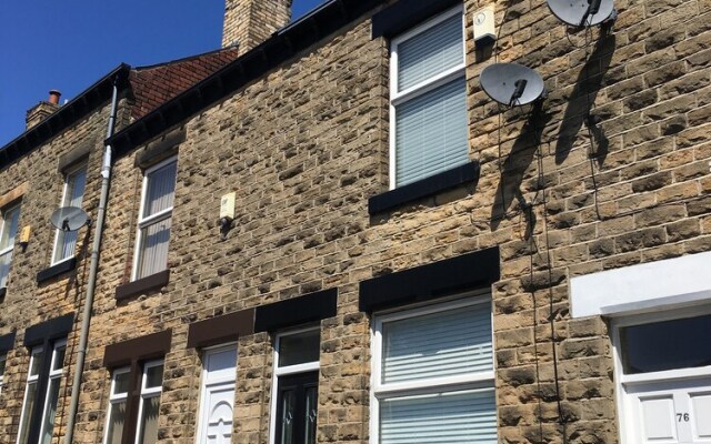 "Charming 4bed Town House In Crookes, Sheffield"