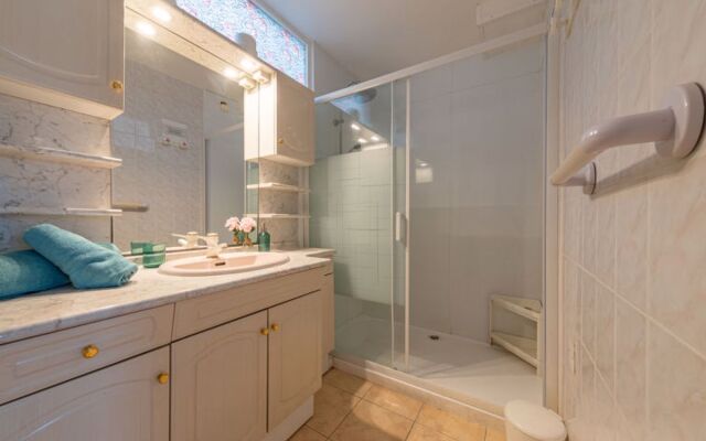 Le Serpent de Mer 19322