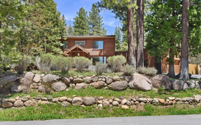 Tahoe Highlands Hideaway