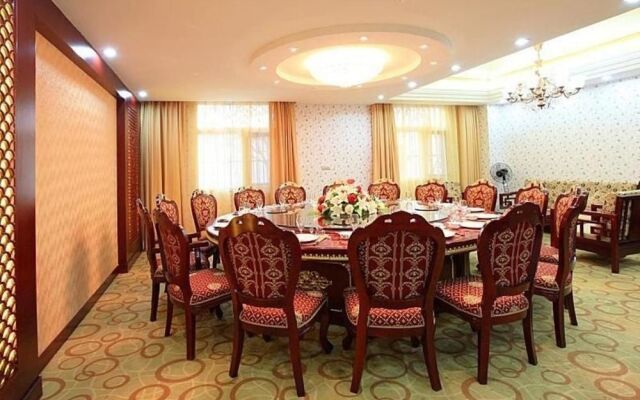Century Garden Hotel