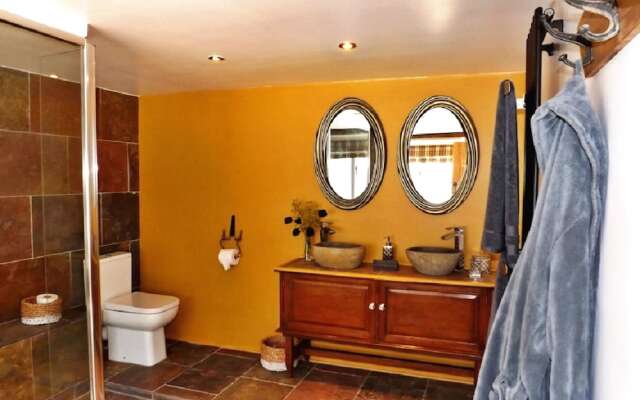 The Coach House at Maes y Coed Farm