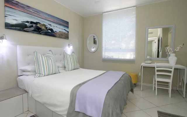 6 Ipanema Beach