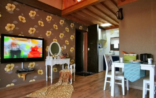 Taean Silverbell Pension