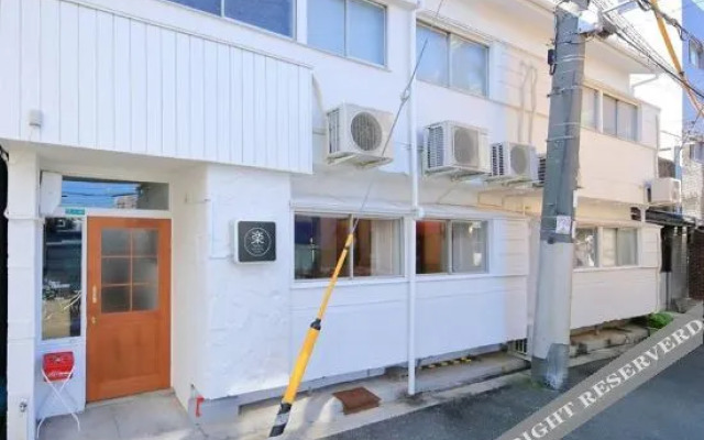 Raku Hostel Osaka