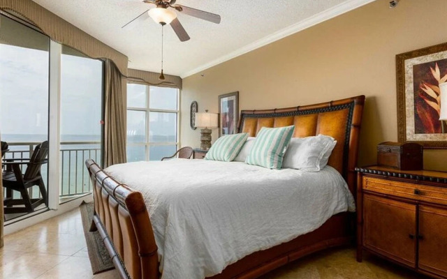 Palacio 501 by Meyer Vacation Rentals