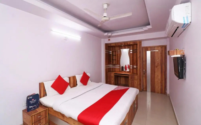 Hotel Aradhana by OYO Rooms