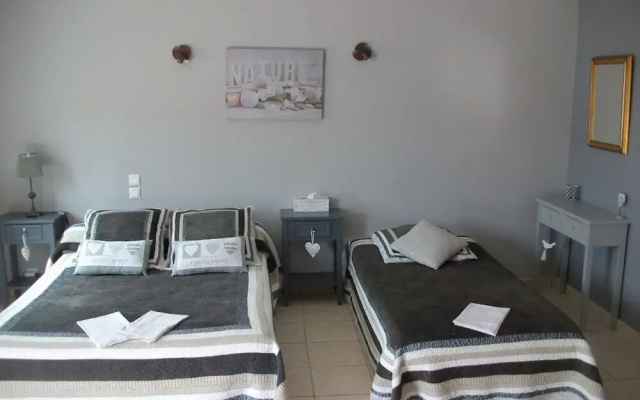 Chambres dHôtes Logis des Deux Tours