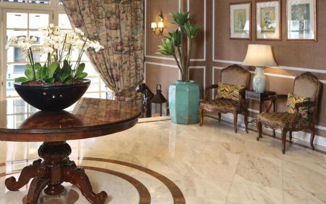 Отель Lisboa Plaza - Avenida, a Lisbon Heritage Collection