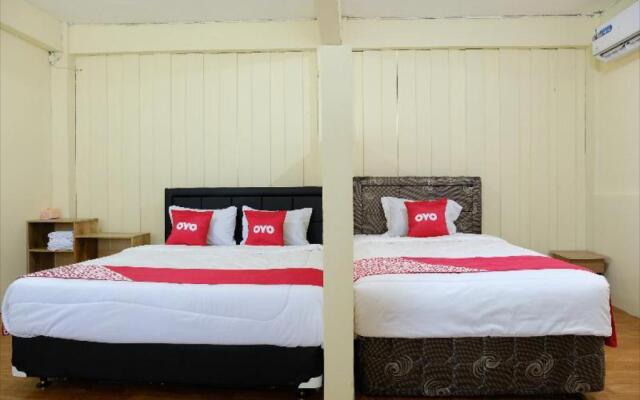 OYO 1853 Guest House D'makmoer