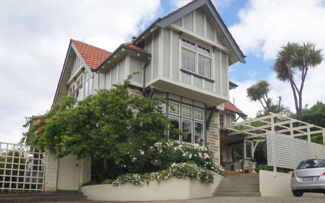 The Douglas - Fine Accomodation