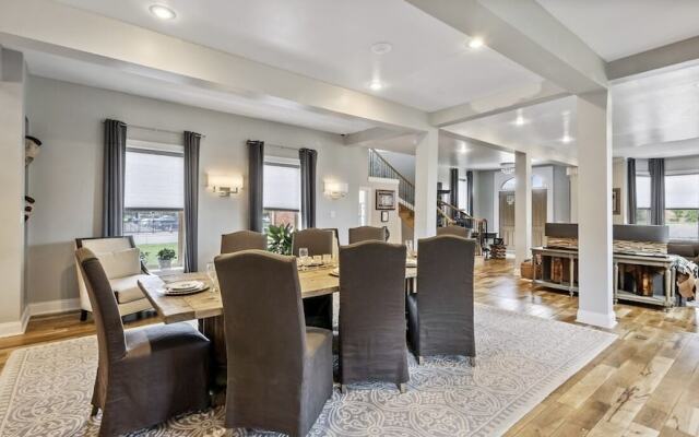 The Cochrane House Luxury Historic Inn