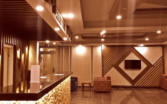 Acar Hotel
