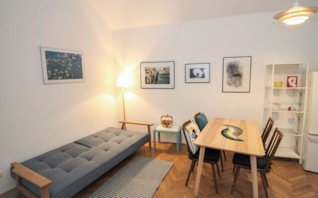 Apartment CityOase Vienna / 4. District