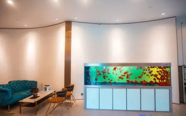Lanou Hotel (Xuancheng Xuanzhou District Government Affairs Center Store)