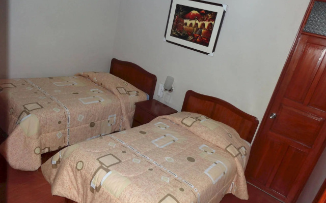 Hotel Sideral - Cochera