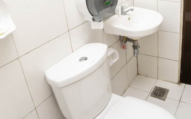 OYO 471 Edilberto's B&B