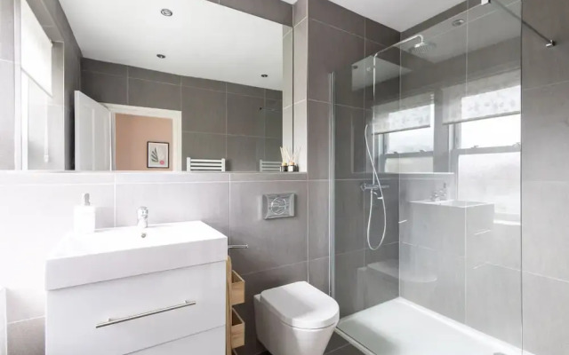 Host Stay Grove Road