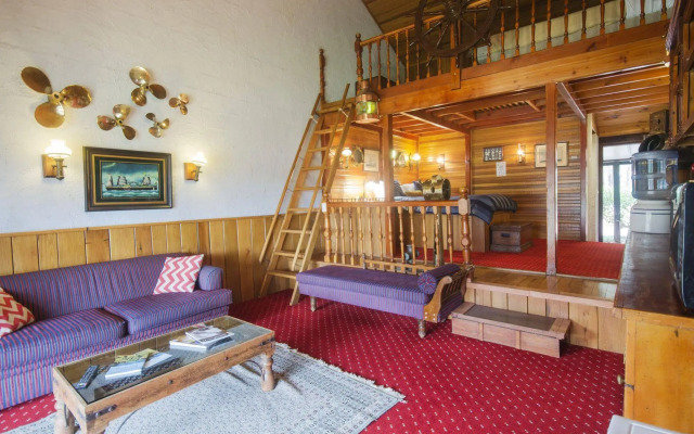 Casuarina Motel Suites