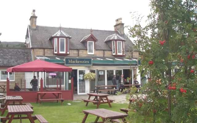 MacKenzies Highland Inn