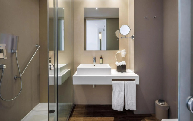Jupiter Marina Hotel - Couples & Spa