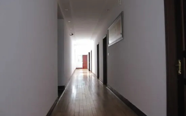 Guangming Hostel