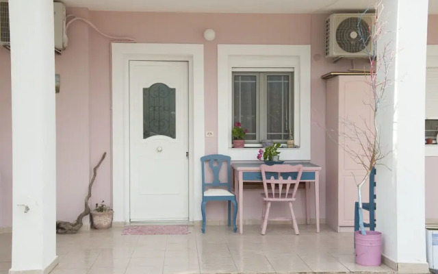 Brezza Apartment F
