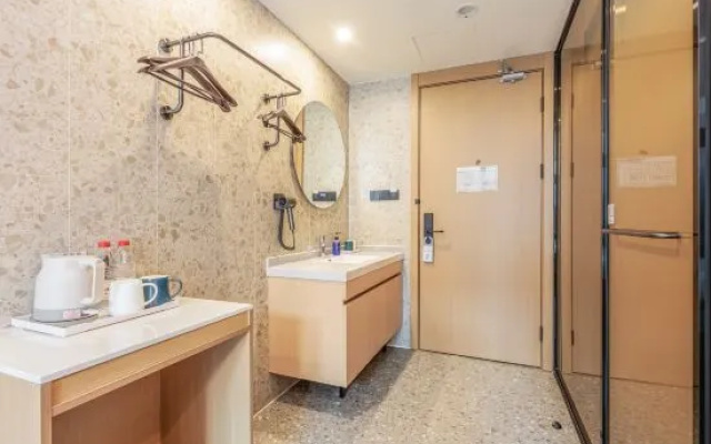 Super 8 Best Hotel (Beijing Daxing Longhu Tianjie Biomedical Base Subway Station) – Bathroom – Beijing
