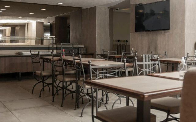 Hotel San Martin