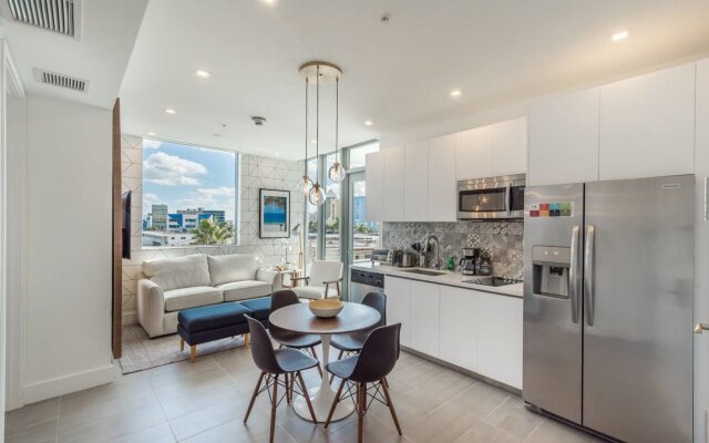 Luxury 2 bedroom apartment in South Beach 501