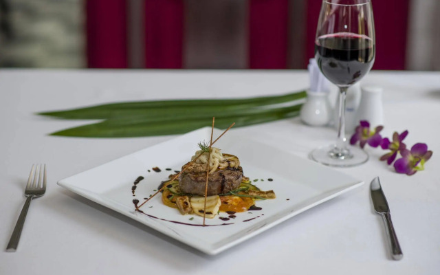 Chateau d'Angkor La Residence