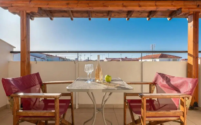 Adonis Hotel