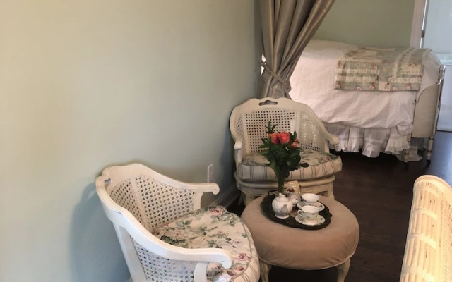 The Carriage House B&B