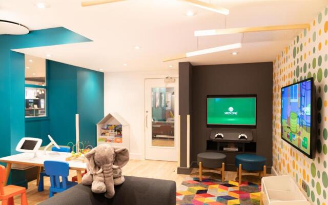 Holiday Inn Southampton-Eastleigh M3, jct13 by IHG