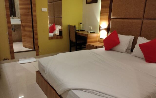 FabHotel Universal Garden