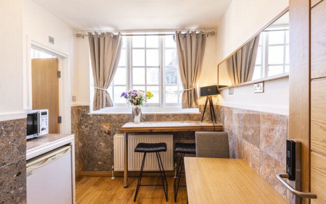 Berkley Aparthotel
