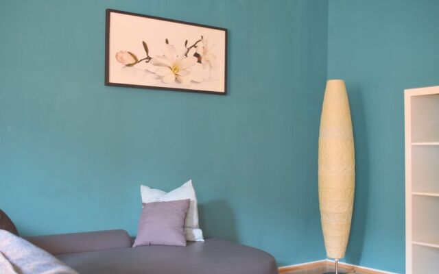 Diamond Astoria 4, Quiet Apartment