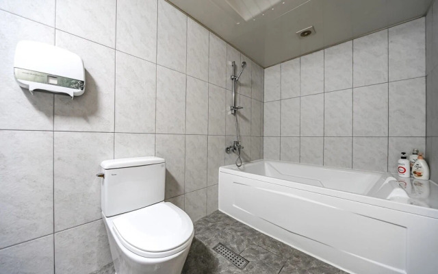 Daegu Dongdaegu Station Hotel Zi-gume